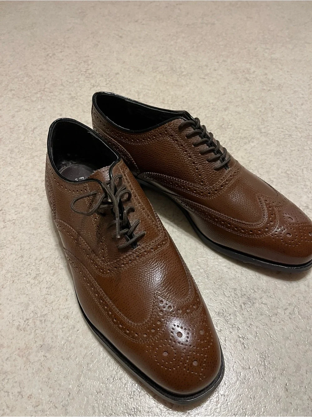 Florsheim Brown Pebbled Leather Wingtip Dress Oxfords